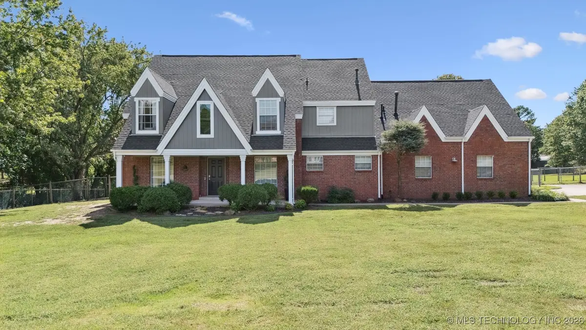 4704 W 88th Street, Tulsa, OK 74132 - #1