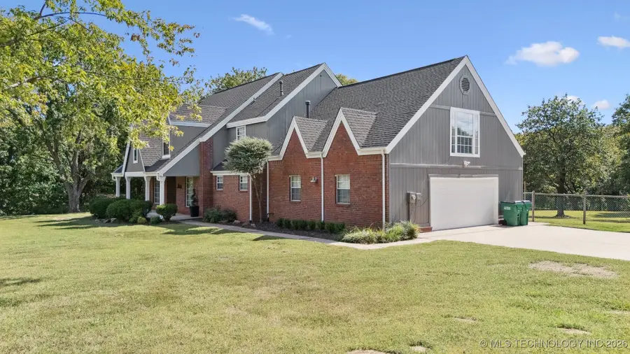 4704 W 88th Street, Tulsa, OK 74132 - #2