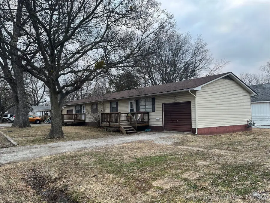 502 N Creek Street, Dewey, OK 74029 - #2
