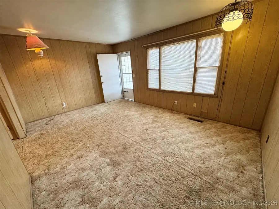 5674 Lewis Avenue, Tulsa, OK 74130 - #3