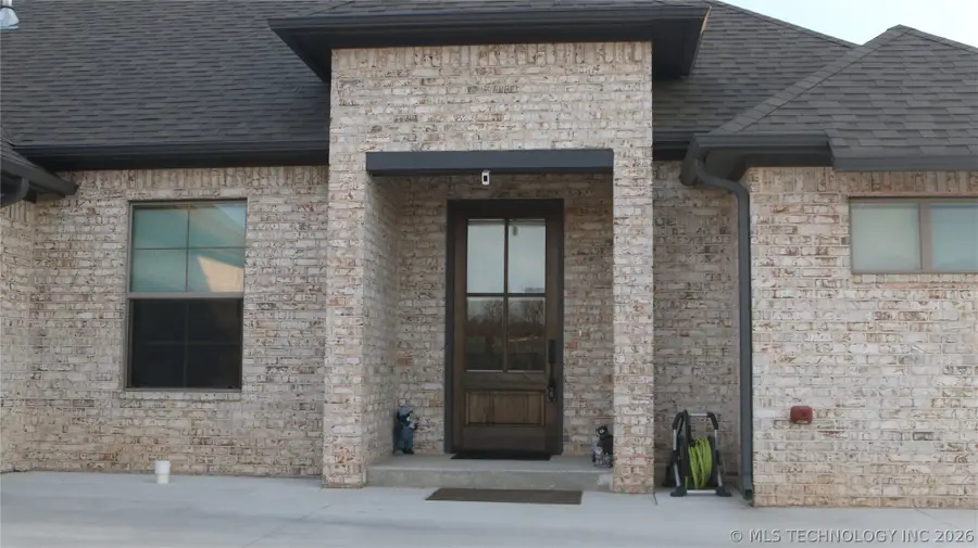 1301 Magnolia Drive N, Ada, OK 74820 - #3