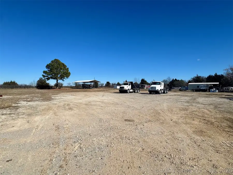 12296 Pineview Circle, Kingston, OK 73439 - #3