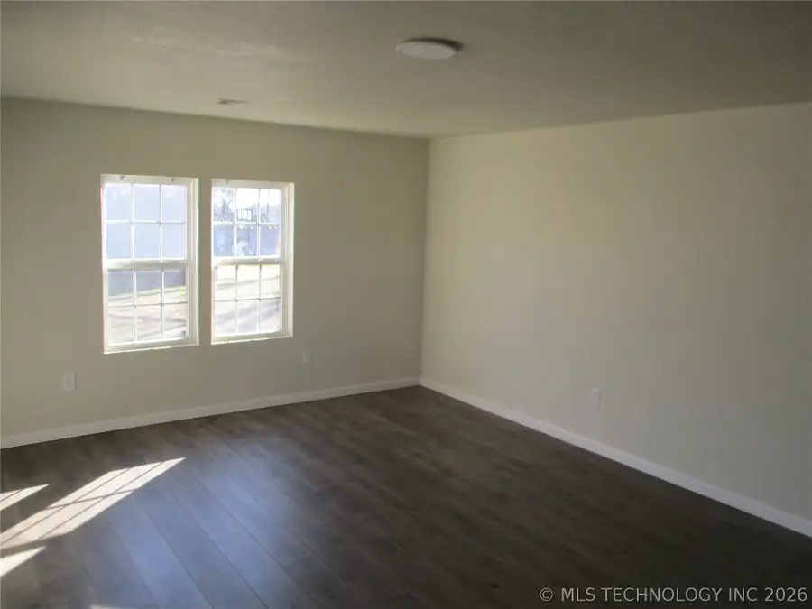 913 N Creek Avenue, Haskell, OK 74436 - #2