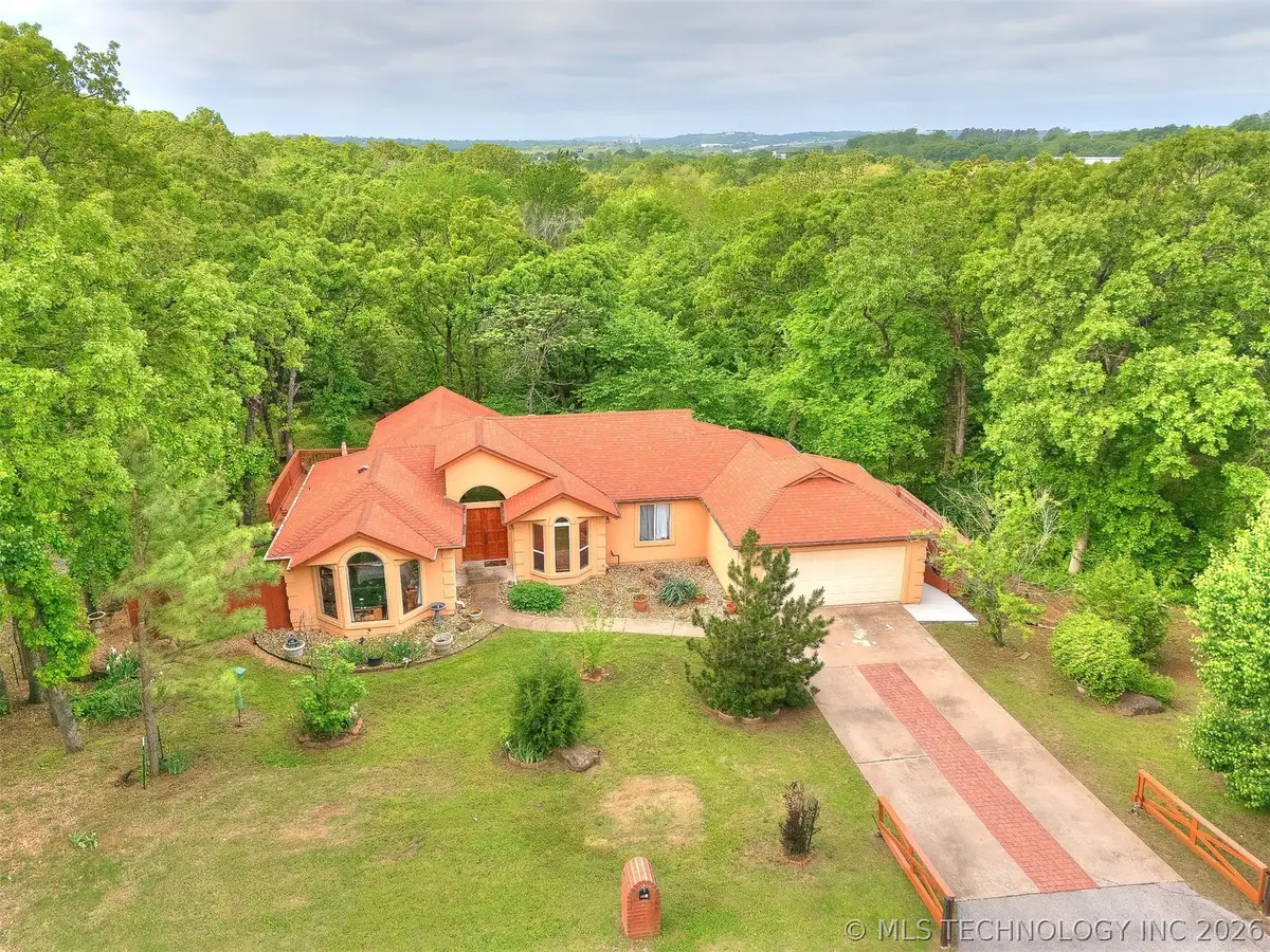 8714 Westway Road, Tulsa, OK 74131 - #1