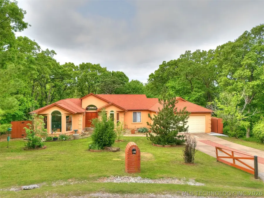 8714 Westway Road, Tulsa, OK 74131 - #2