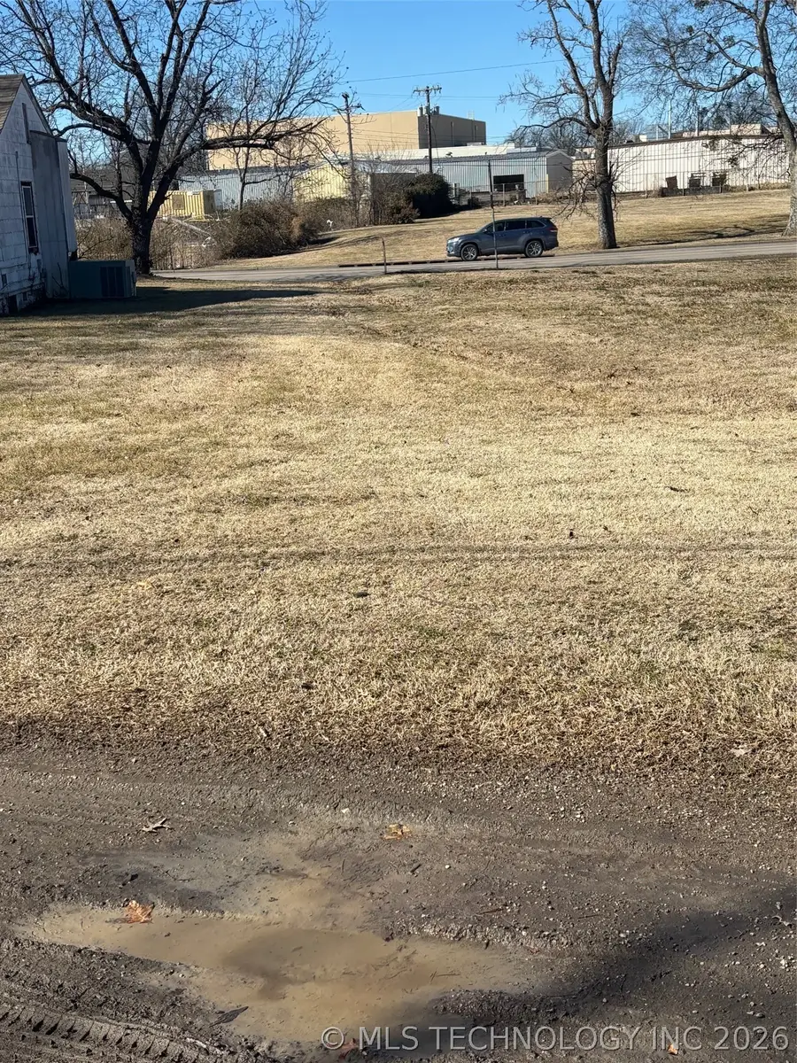 9 S Elliott Street, Pryor, OK 74361 - #2