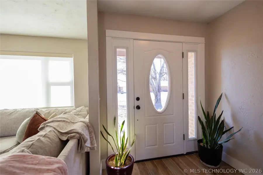 1020 Ash, Sulphur, OK 73086 - #2