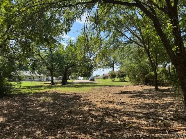 1918 E Crestview Drive, Okmulgee, OK 74447 - #2