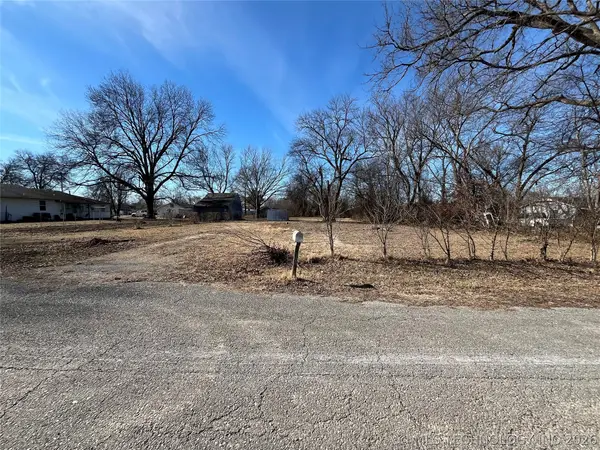 107 S Collins Street, Fairland, OK 74343