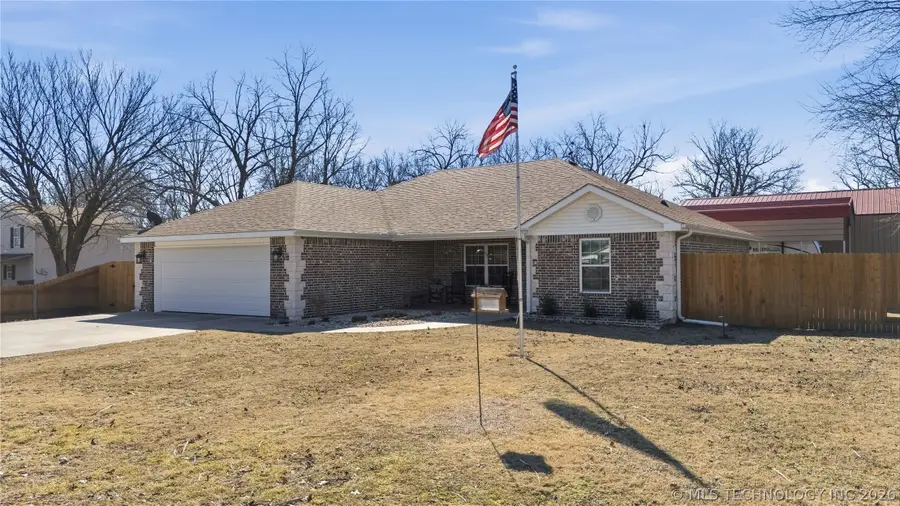 440 W 7th Street, Chelsea, OK 74016 - #2