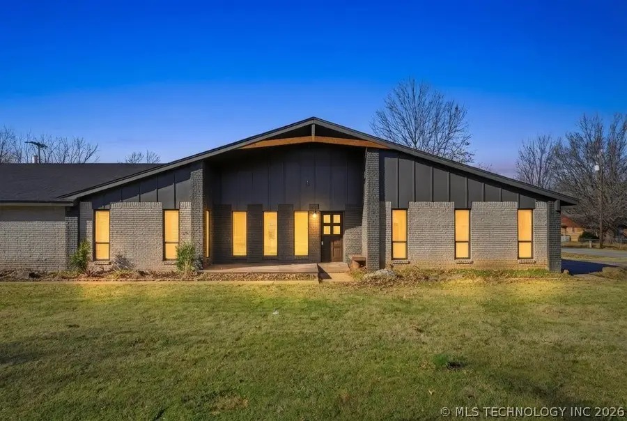 12910 S 123rd East Avenue, Broken Arrow, OK 74011 - #2