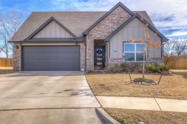 7245 E 154th Street S, Bixby, OK 74008