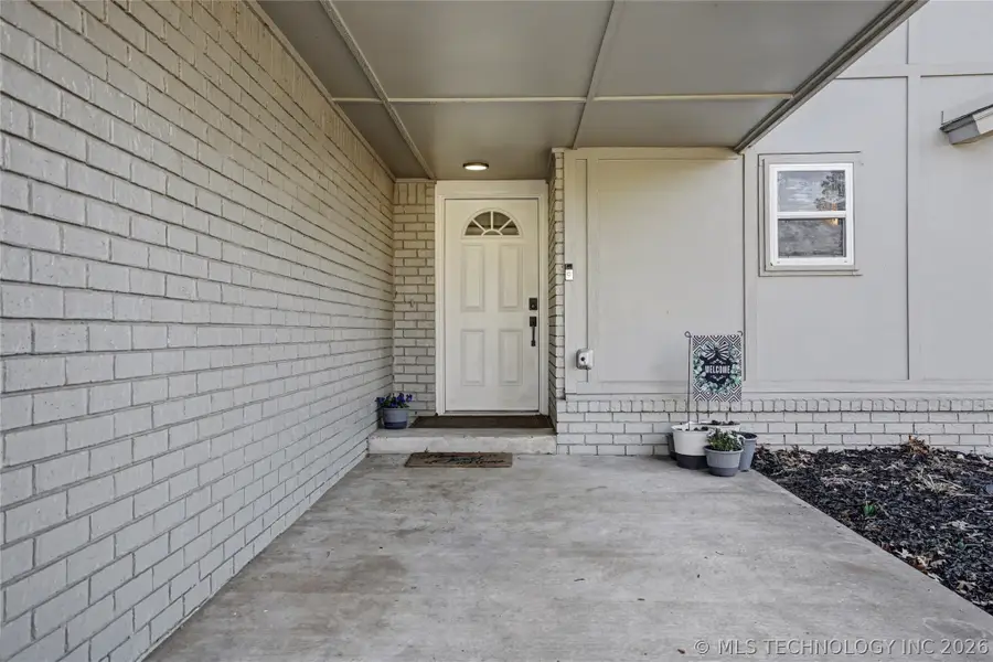 3803 S Walnut Place, Broken Arrow, OK 74011 - #2