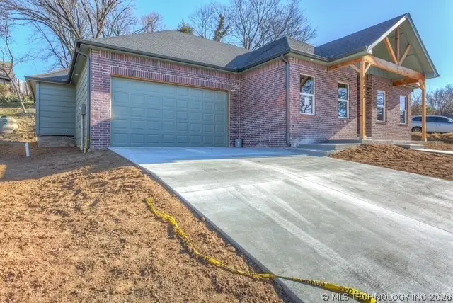 13835 E 27th Place, Tulsa, OK 74134 - #2