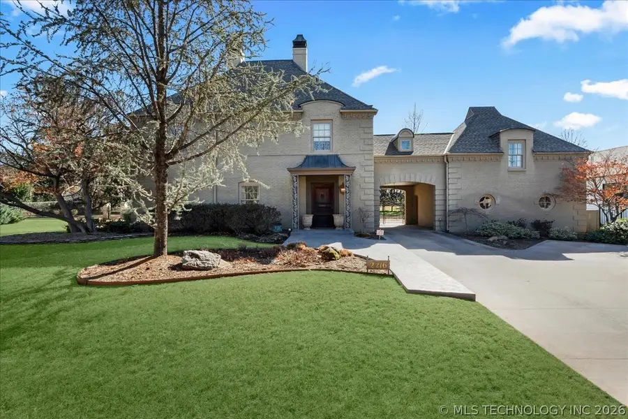 2216 E 29th Street, Tulsa, OK 74114 - #3