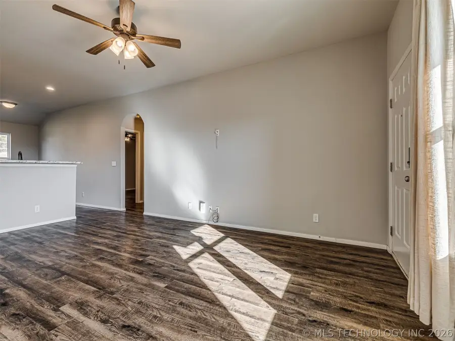 14852 S 274th East Avenue, Coweta, OK 74429 - #3