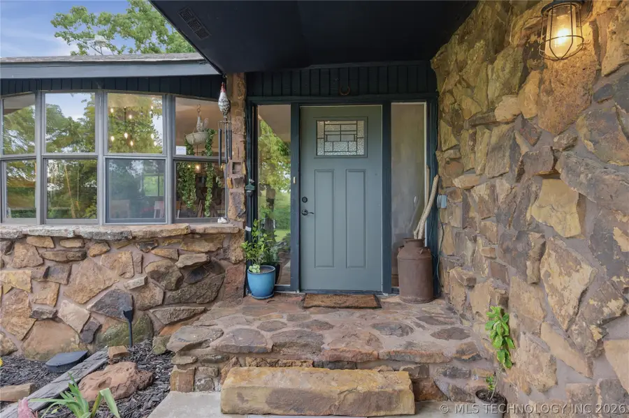 6862 S 337th West Avenue, Mannford, OK 74044 - #3