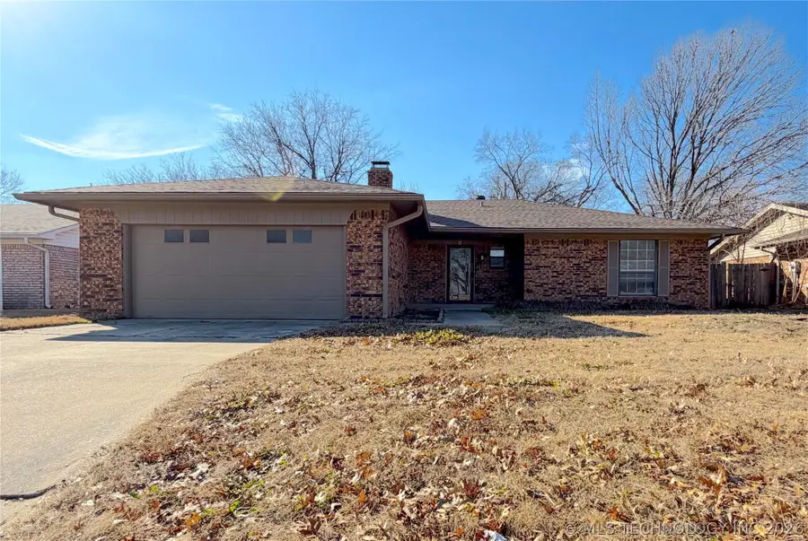206 Allen Drive, Ardmore, OK 73401 - #2