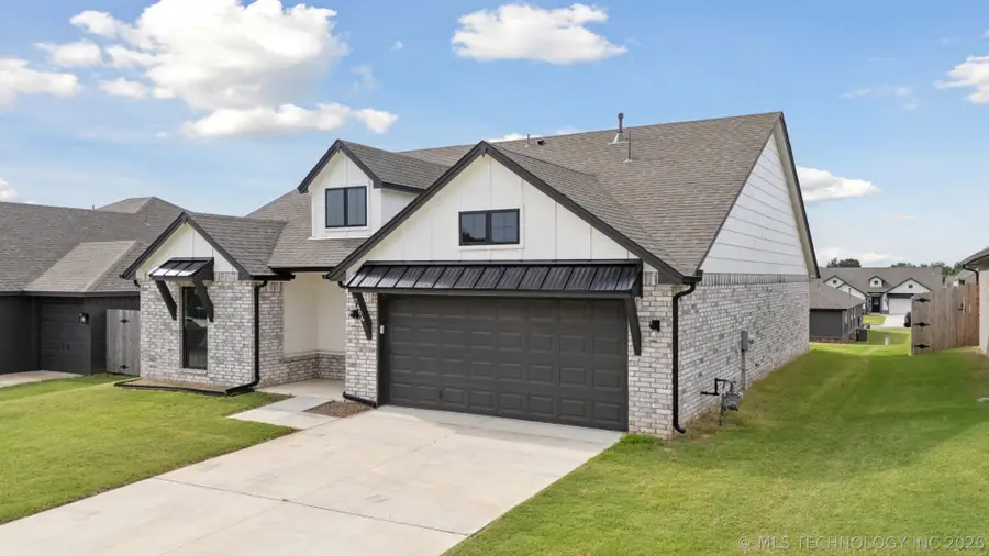 7404 E 89th Place N, Owasso, OK 74055 - #2