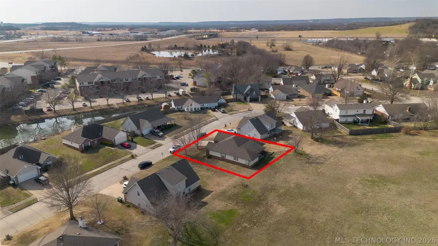 2502 SW Wolf Run Drive, Claremore, OK 74017 - #3