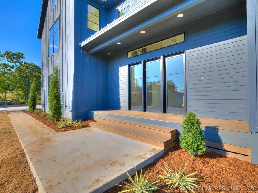 295 Falcon Tree Loop, Eufaula, OK 74432 - #3