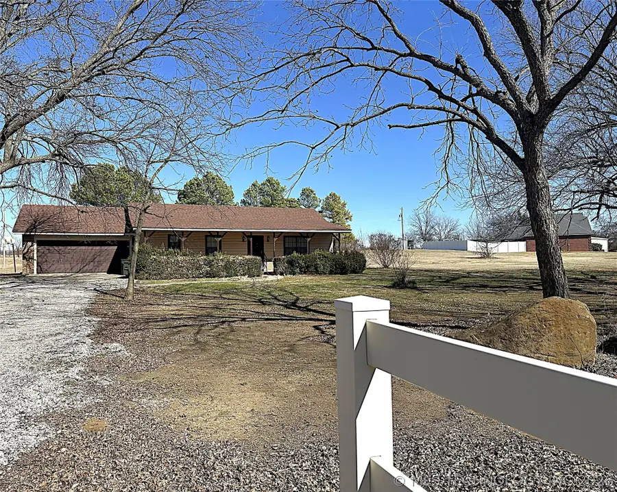 3818 Memorial, Lone Grove, OK 73443 - #2