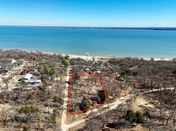 210 Maple Drive, Kingston, OK 73439