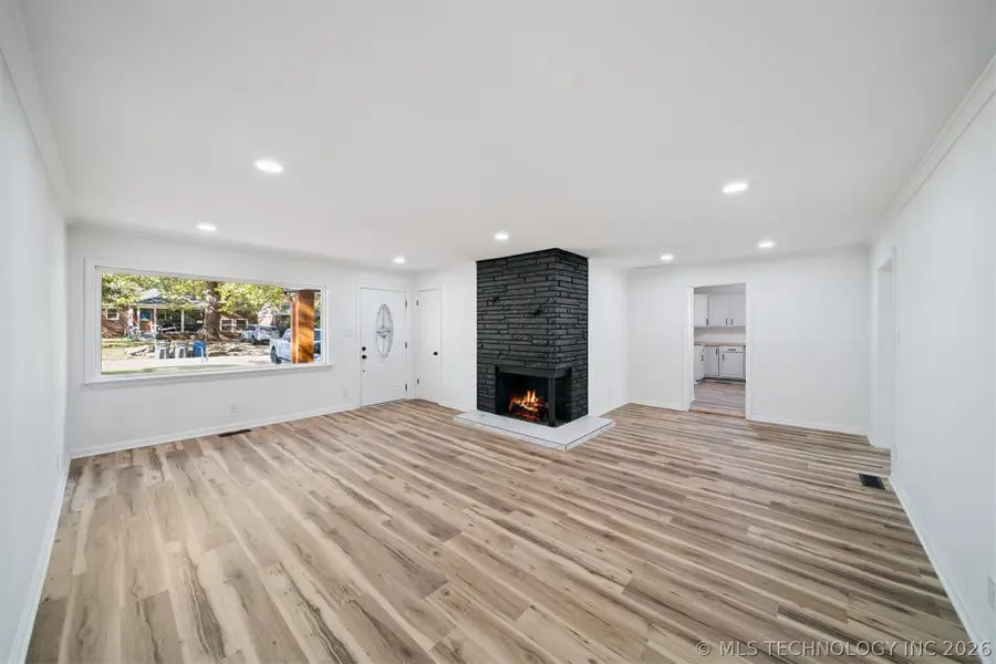 559 S Sandusky Avenue, Tulsa, OK 74112 - #3