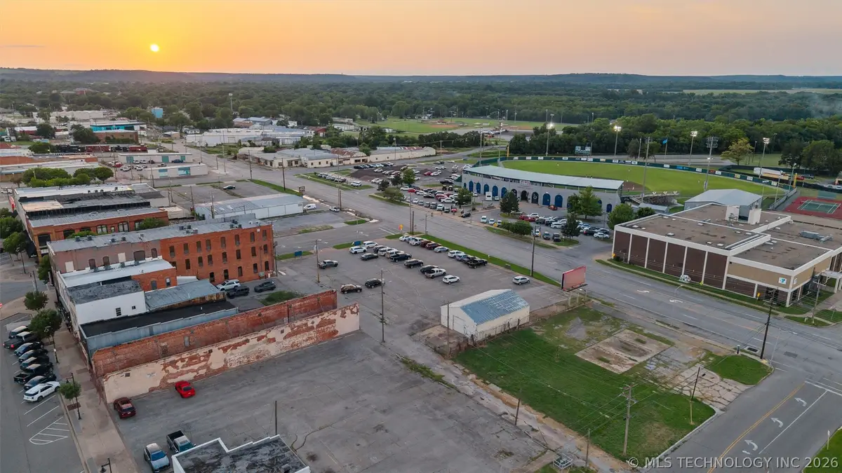 100 N Dewey, Bartlesville, OK 74003 - #1