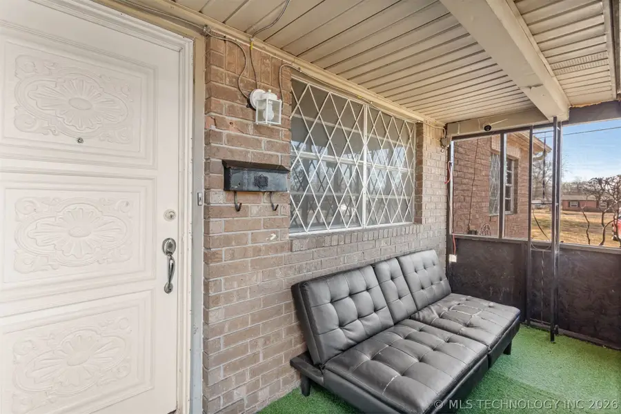 407 N Hillman Avenue, Okmulgee, OK 74447 - #2