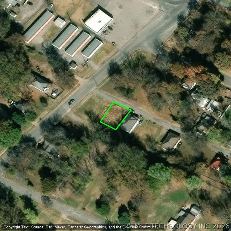 307 Felix Street, Muskogee, OK 74403 - #3