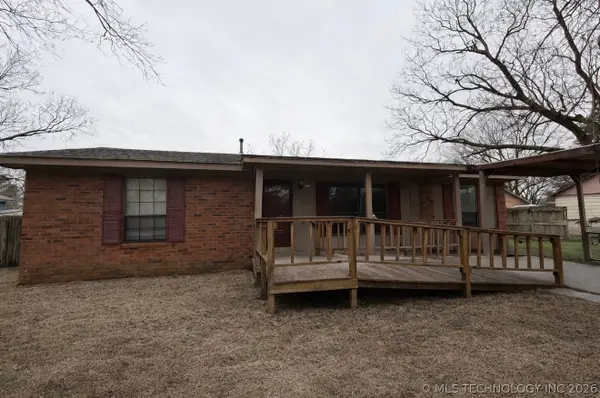205 W Ragan Street, Henryetta, OK 74437