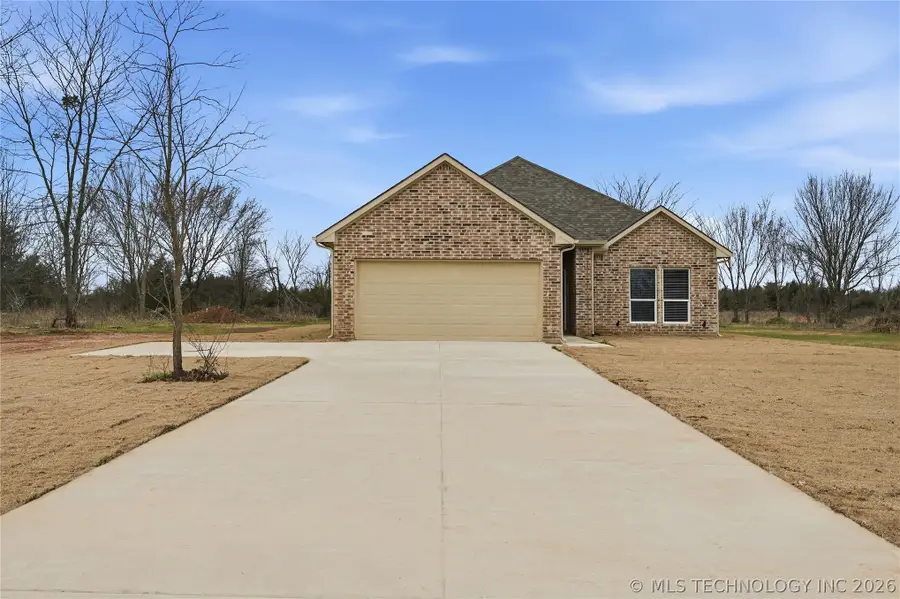 116 8th Avenue, Colbert, OK 74733 - #3