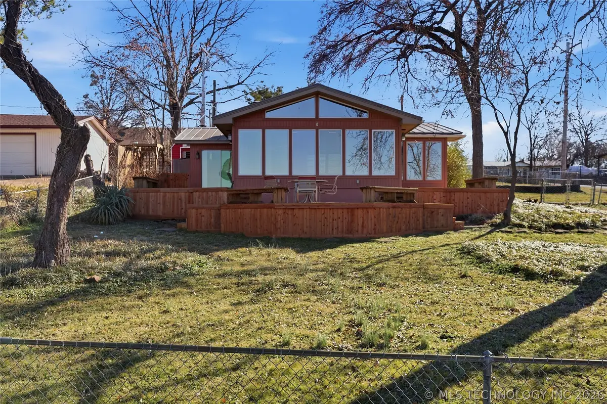 32262 E 720 Road, Wagoner, OK 74467 - #1