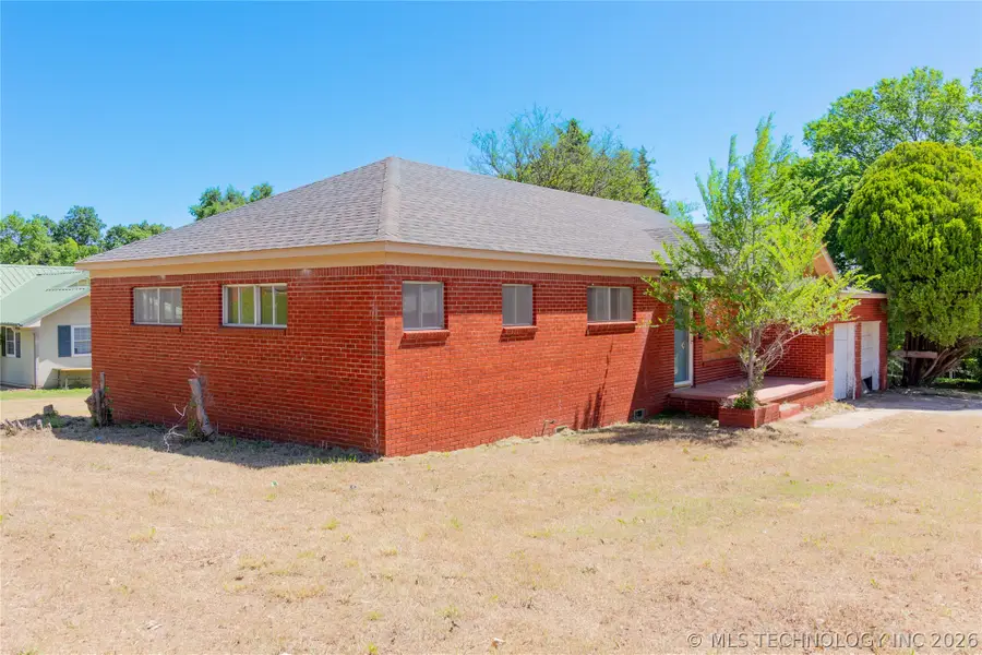 205 W Oak Street, Drumright, OK 74030 - #2