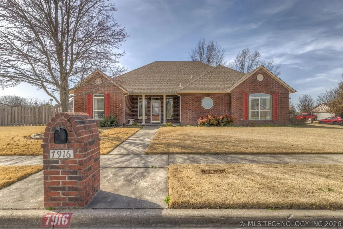 7916 N 125th East Avenue, Owasso, OK 74055 - #1