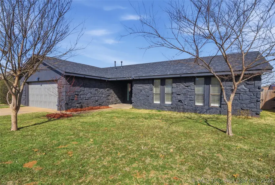 411 Overholt Drive, Sand Springs, OK 74063 - #3