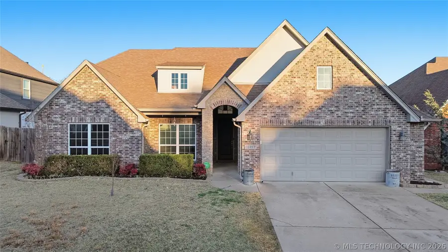 10917 S Sycamore Street, Jenks, OK 74037 - #2