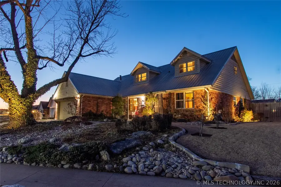 9043 E 28th Street, Tulsa, OK 74129 - #2