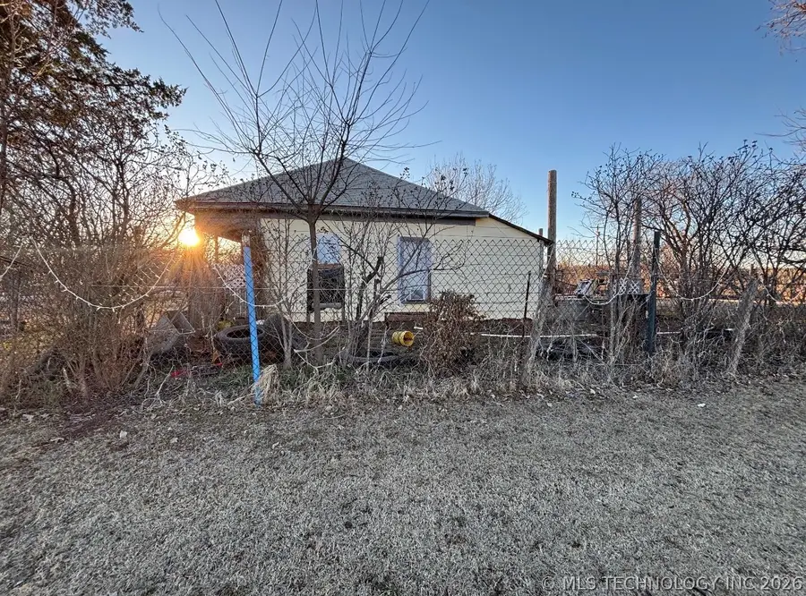 902 W Washington, Guthrie, OK 73044 - #2