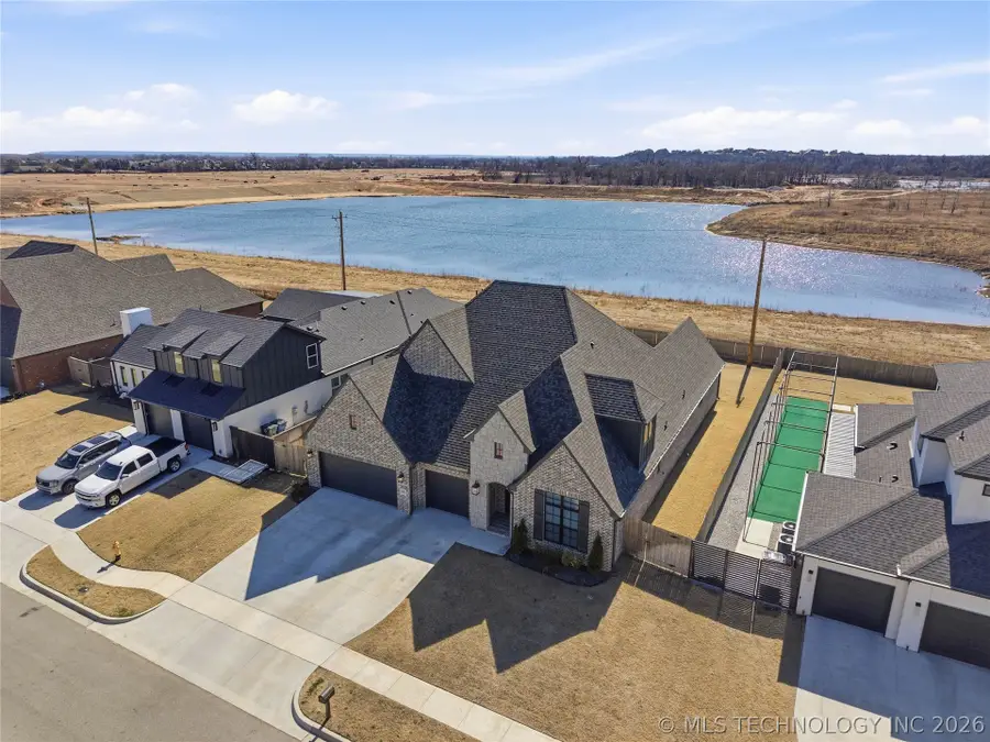 5812 E 128th Street S, Tulsa, OK 74008 - #3