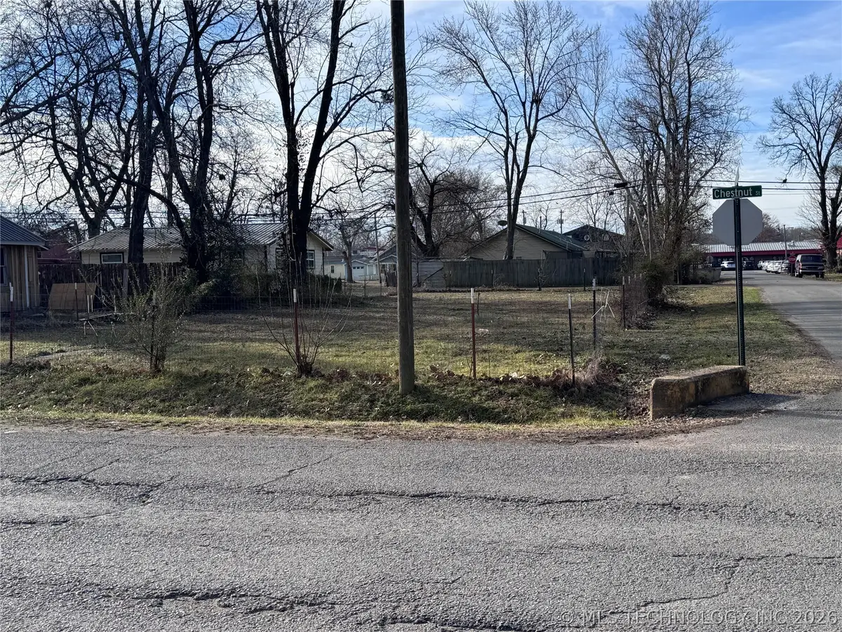 199 N Seventh, Stilwell, OK 74960 - #1