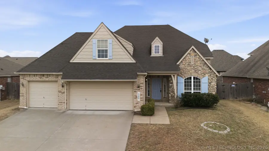 12009 S Umber Street, Jenks, OK 74037 - #2