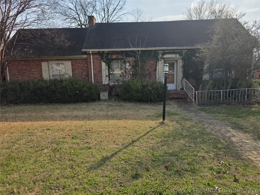 1819 W Evergreen Street, Durant, OK 74701 - #2