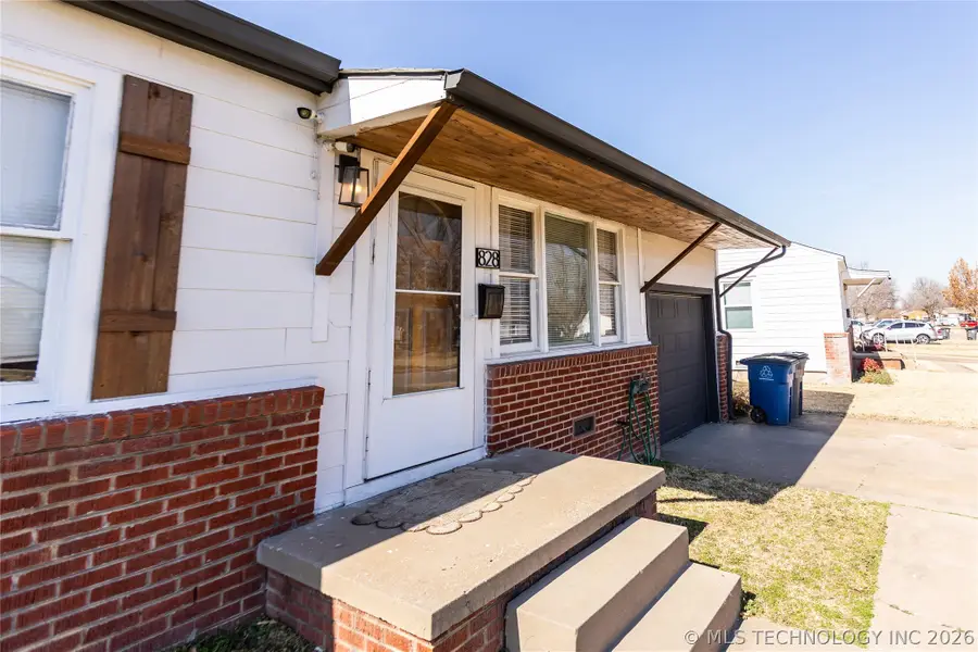 828 N Darlington Avenue, Tulsa, OK 74115 - #2