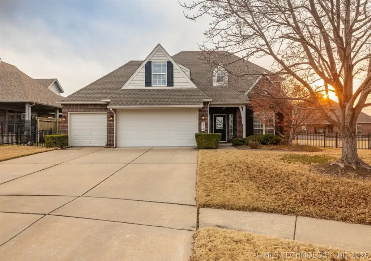 3810 S Palm Avenue, Broken Arrow, OK 74011 - #1