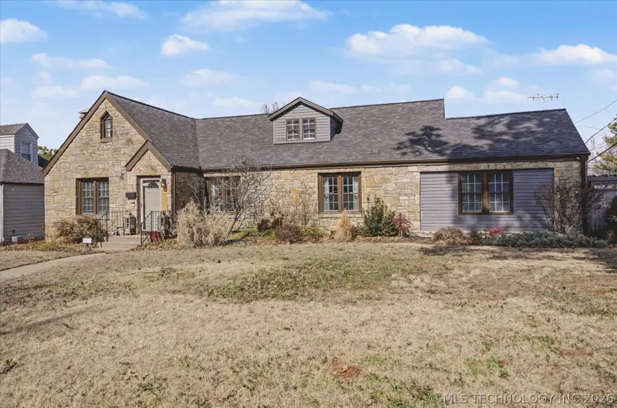 2471 E 22nd Place, Tulsa, OK 74114 - #2