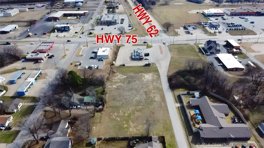 727 E 21st Street, Okmulgee, OK 74447 - #2