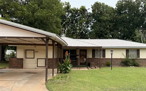 807 N C Avenue, Cleveland, OK 74020