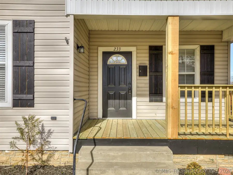 233 W Adams Avenue, McAlester, OK 74501 - #3